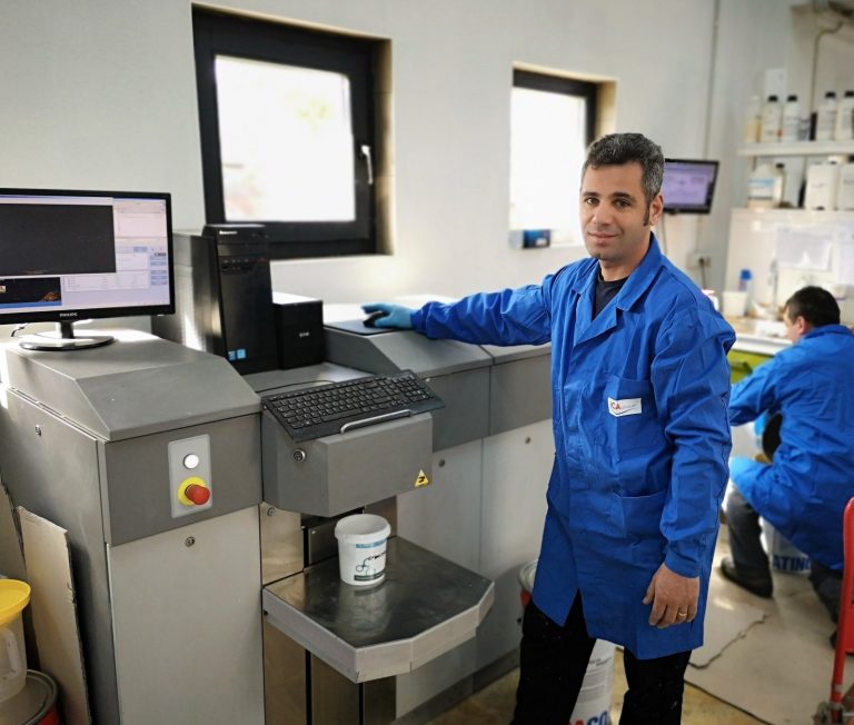 Suport tehnic în laboratorul Aquatec Evolution