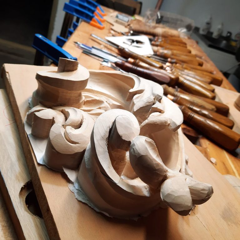 Povestea lui Mihai Bogaci: Un tâmplar și sculptor dedicat Povestea lui Mihai Bogaci: Un tâmplar și sculptor dedicat — fotografia 4