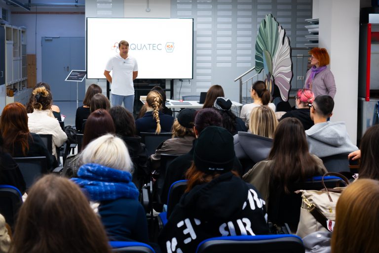 Workshop cu studenții pe tema – Finisaje pentru MDF și Furnir — fotografia 1